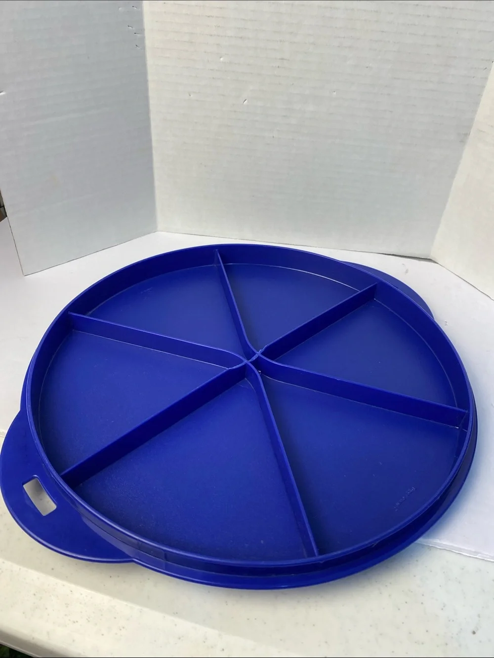 Vintage Tupperware Plastic Cake Pie Carrier Taker Container Blue Base Clear Lid
